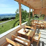 מלון Haagerhof 3*