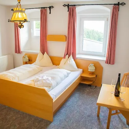 Haagerhof 3*