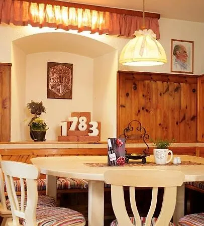 Haagerhof 3*